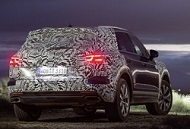 Показаны фотографии интерьера нового Volkswagen Touareg