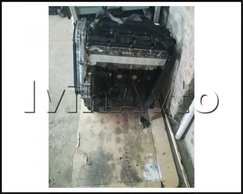 Двигатель Шорт блок+ГБЦ в сборе Хендай Гранд Старекс (Hyundai Grand Starex) евро 4 (столбик)