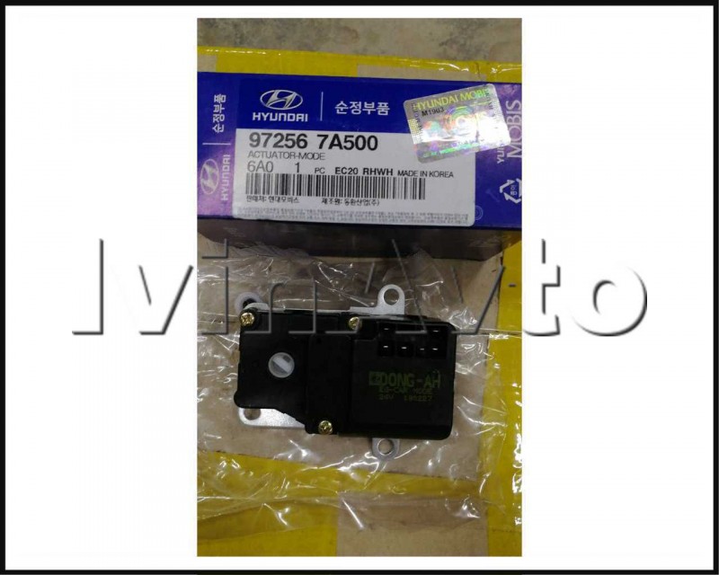 Блок управления привода салонной печки 7-конт HD120-1000 Hyundai/Kia 972567a500