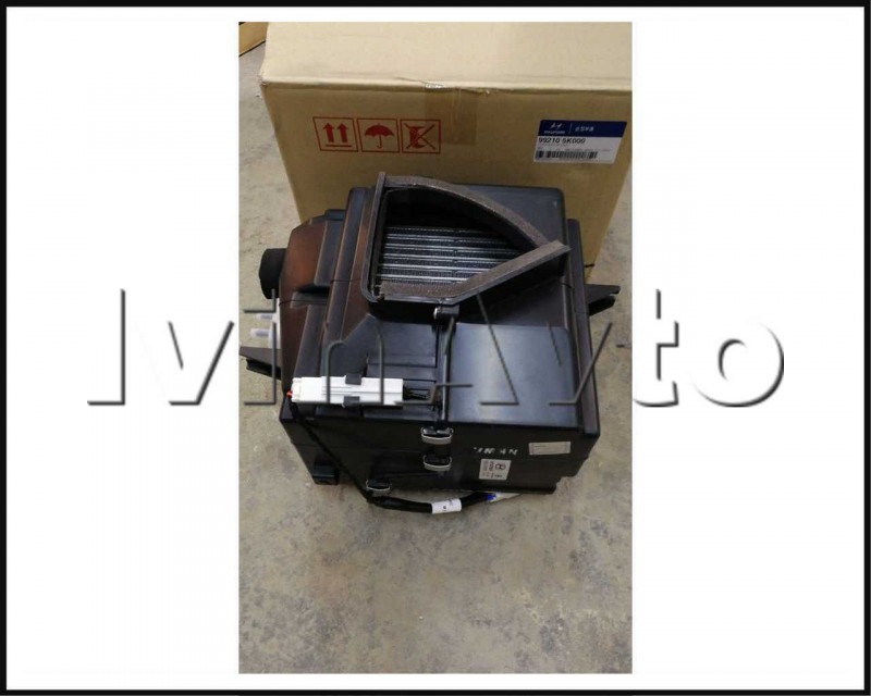 Испаритель кондиционера Hyundai HD-65,HD-78, D4GA Hyundai/Kia 992105K000