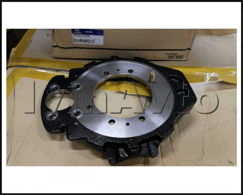 Щит опорный задний левый HD120 Hyundai/Kia 5832057000