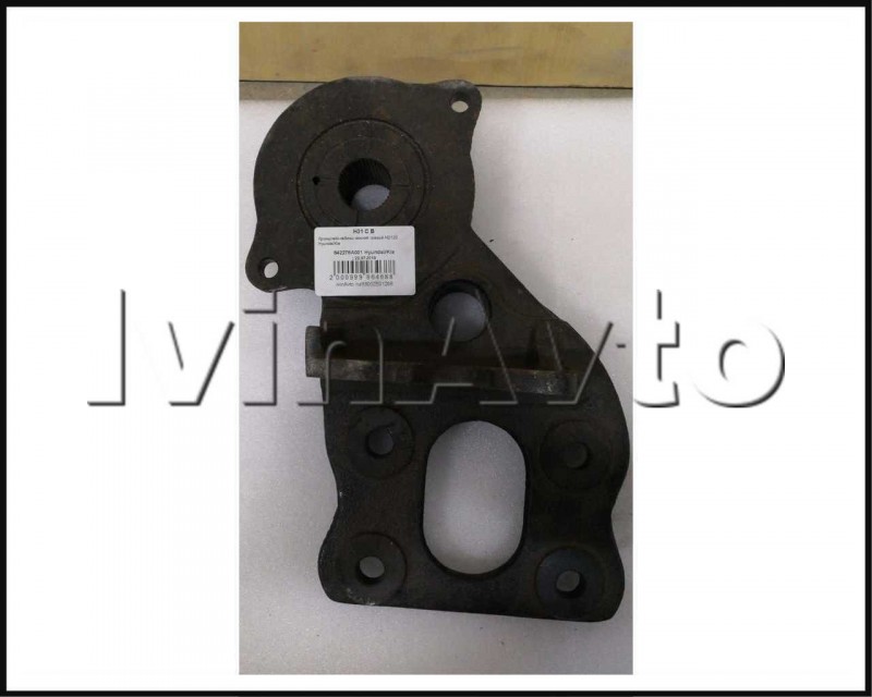 Кронштейн кабины нижний правый HD120 Hyundai/Kia 642276A001