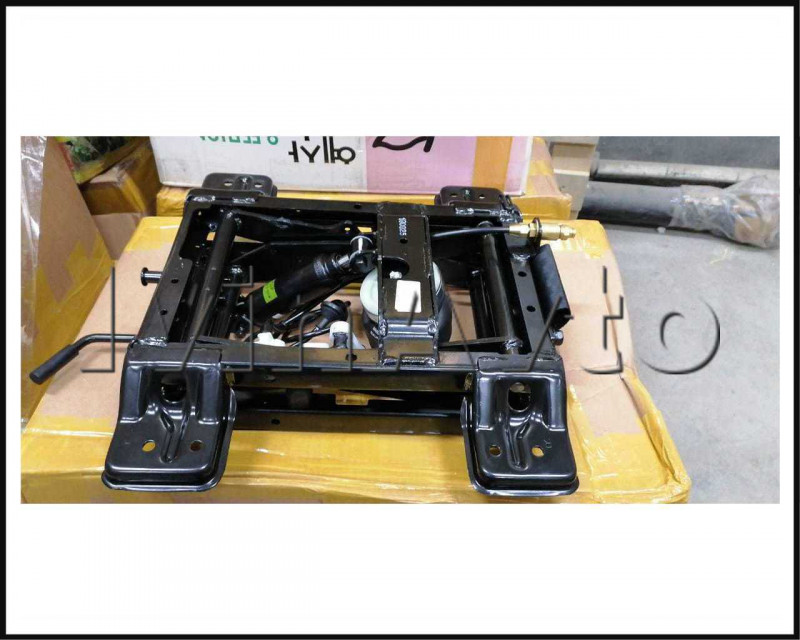 Механизм регулировки положения сиденья D6DA22 Mega Truck Hyundai/Kia 897016B010
