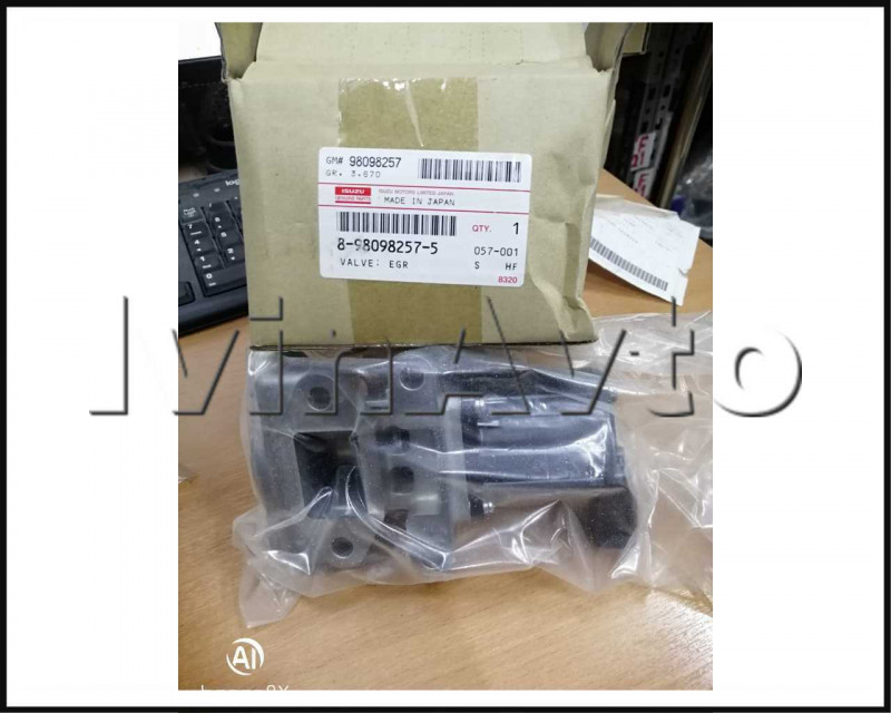 Клапан EGR NQR90 E-4 ISUZU 8980982575