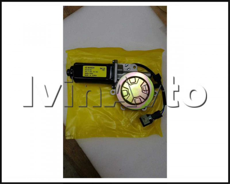 Мотор стеклоподъемника правой двери HD160-350 Hyundai/Kia 988207A000
