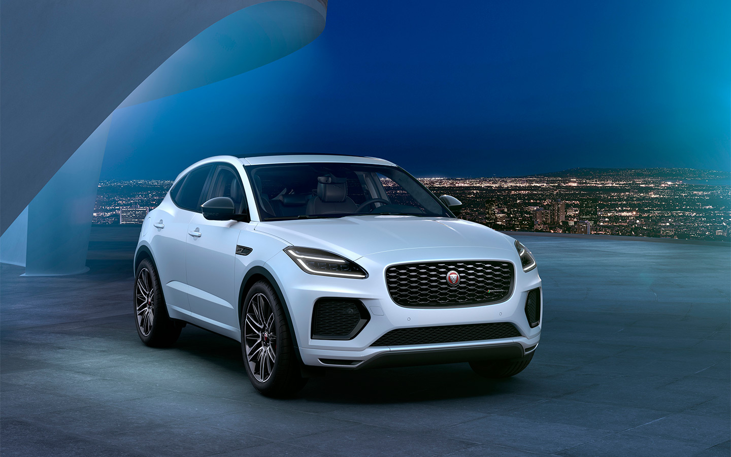 Jaguar e Pace r Dynamic