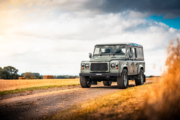 Лучшие в мире автомобили Land Rover Defender, оснащенные амортизаторами BILSTEIN