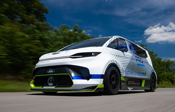 KW о новом Ford Pro Electric SuperVan
