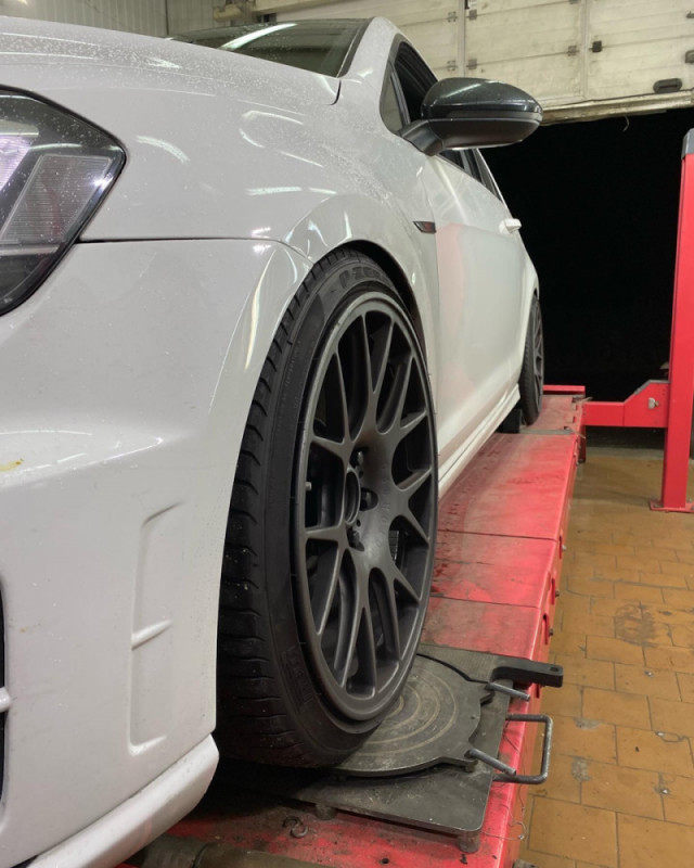 GOLF 7 R