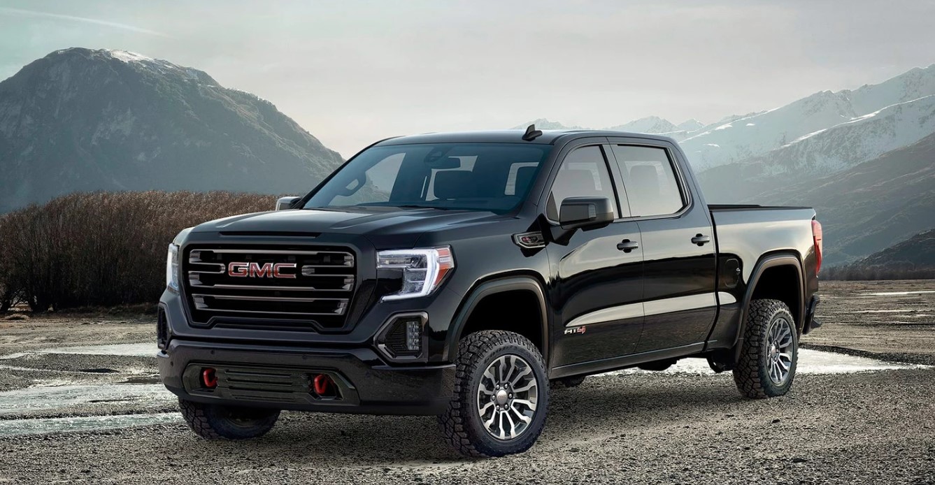 В Россию привезли американский пикап GMC Sierra 1500