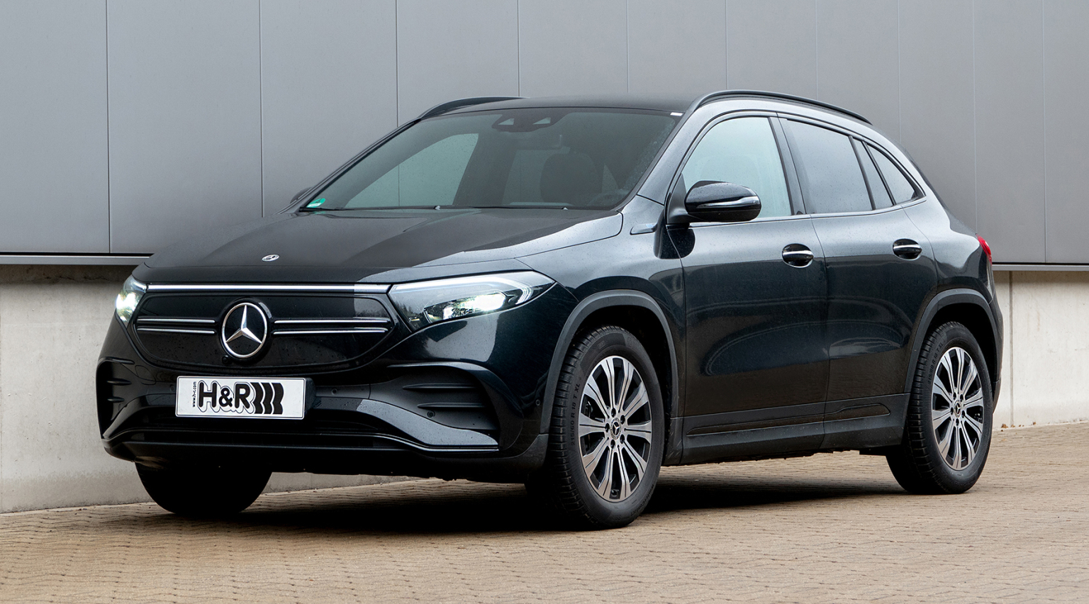 H&R Mercedes-Benz EQA (H243)