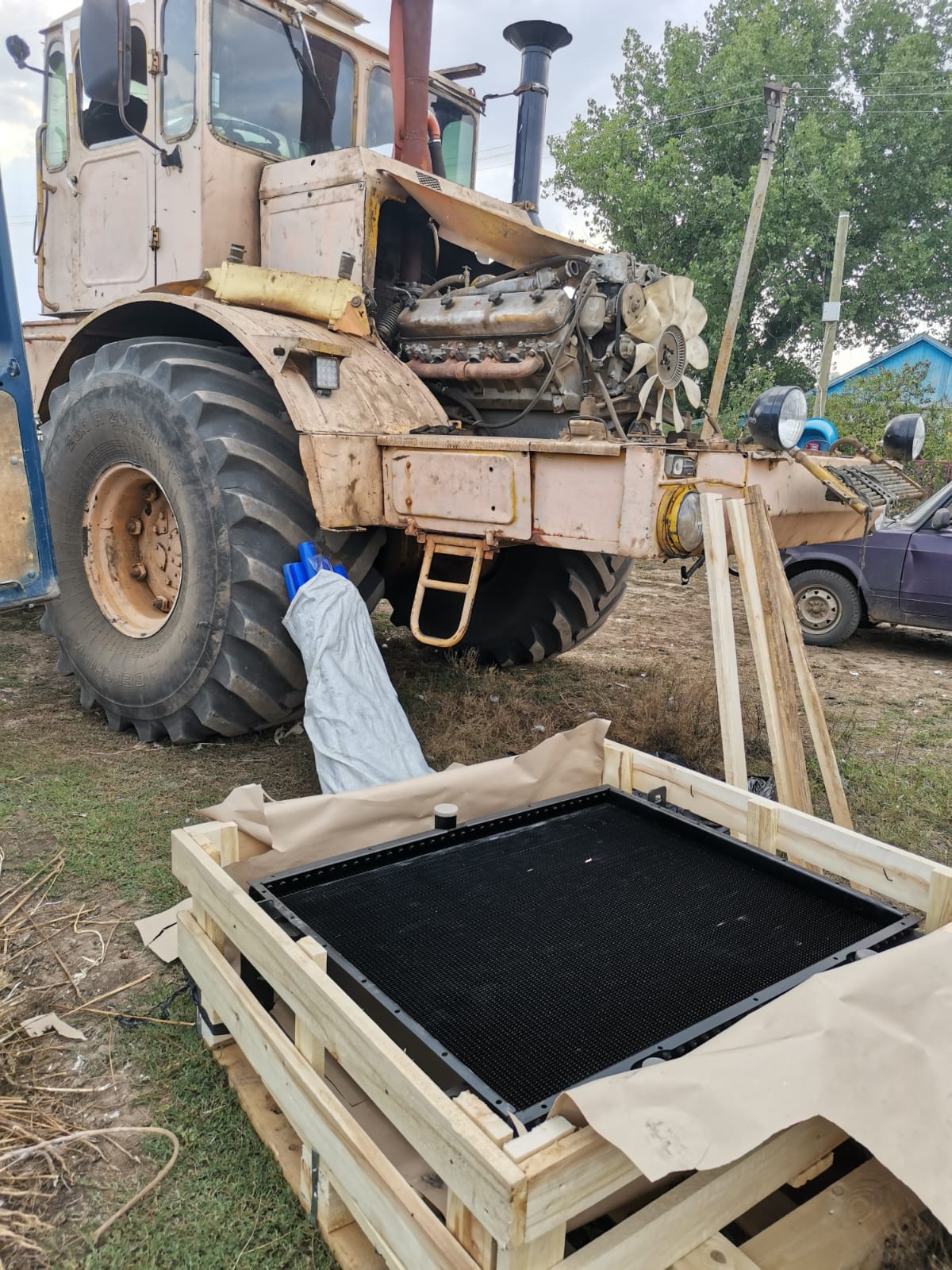 Радиаторы системы водяного охлаждения тракторов (К-700А/ К-701/ К-744)