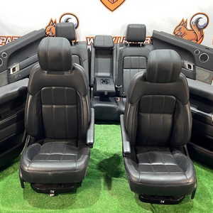 Передні і задні сидіння Range Rover Sport L494