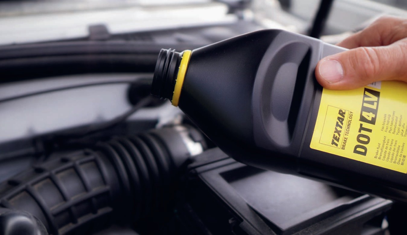 Как выбрать тормозную жидкость. Brake fluid prius. Тормозная жидкость. 1. Как выбрать тормозную жидкость.