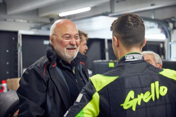 20 лет сотрудничества Manthey Racing с «KW legends»