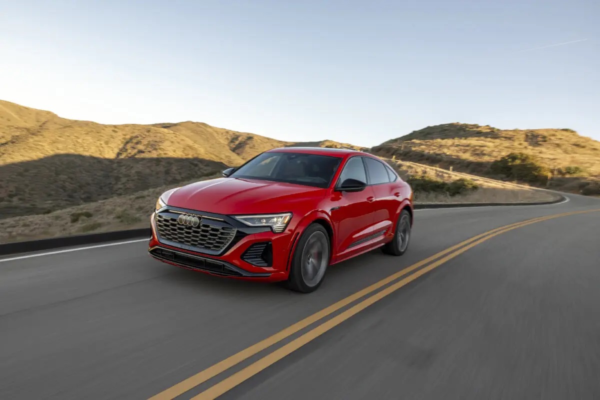AUDI ПЛАНИРУЕТ ДОСРОЧНО ПРЕКРАТИТЬ ВЫПУСК КРОССОВЕРА Q8 E-TRON И ЗАКРЫТЬ НЕУДАЧНЫЙ ЗАВОД В БРЮССЕЛЕ.