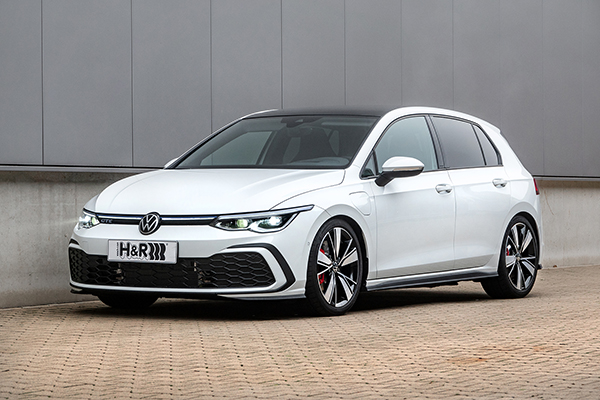VW Golf VIII e-Hybrid и GTE с резьбовыми пружинами H&R