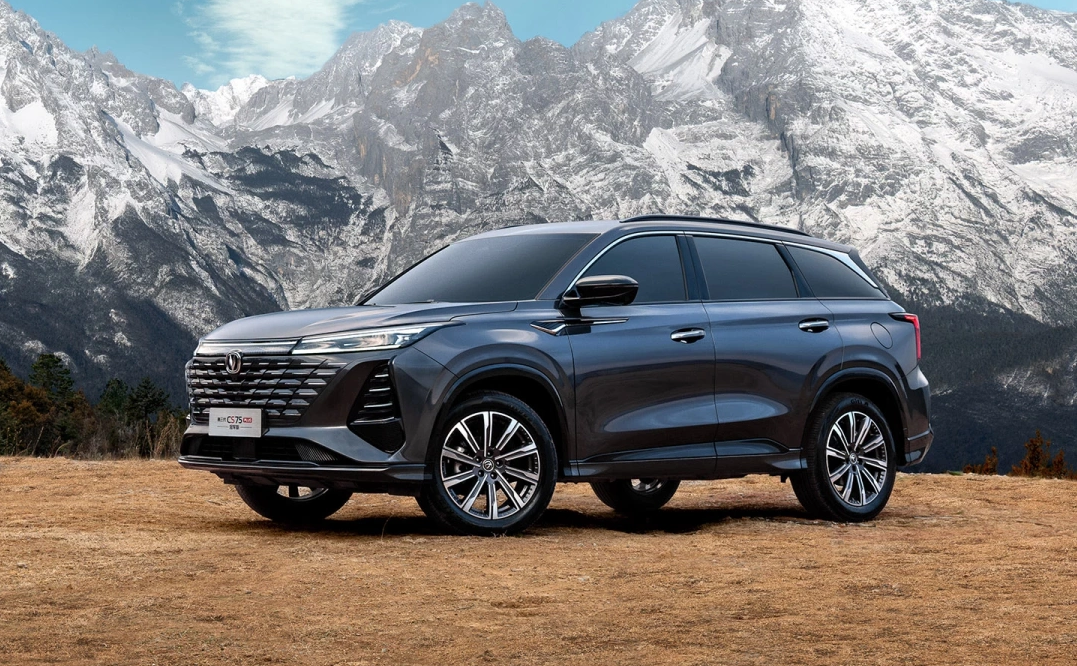 Changan представил комплектации нового CS75 Plus без полного привода