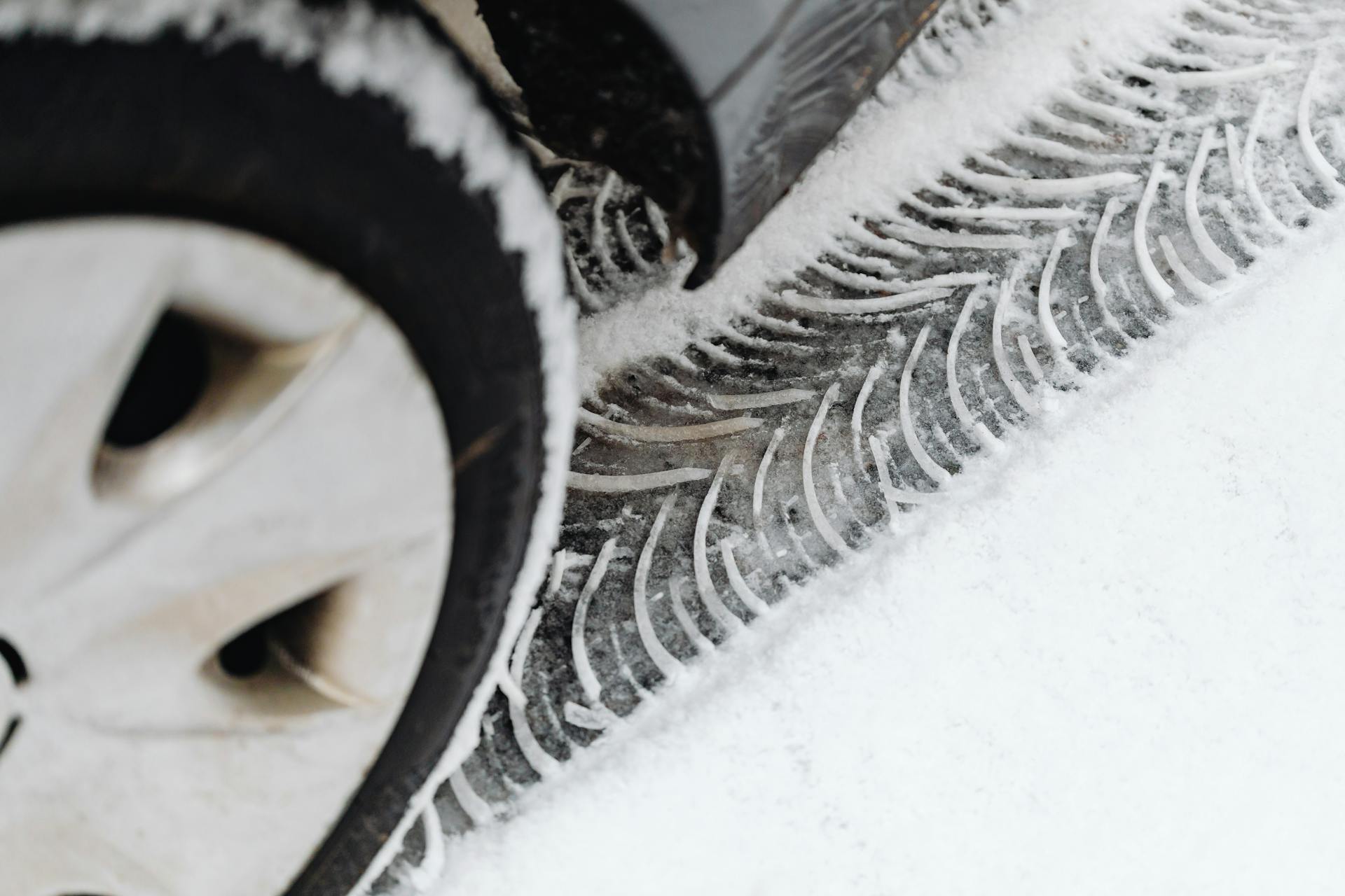 New Law in Armenia: What You Need to Know About Driving with Winter Tires