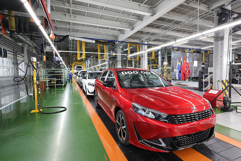 «Китайцы» под ударом? Как изменится автомобильный рынок в 2025 году