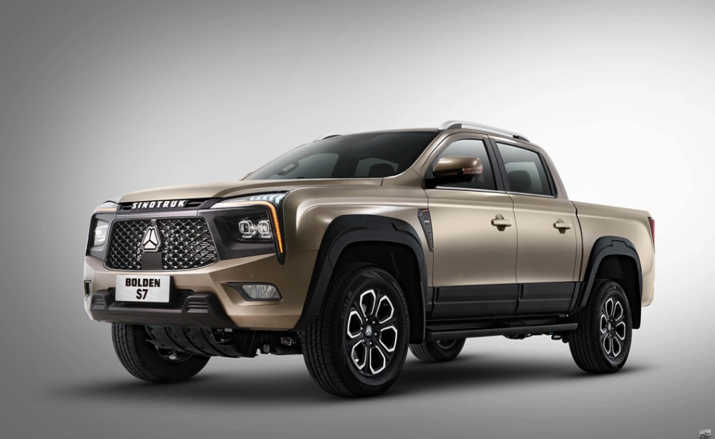 В России стартуют продажи нового пикапа Sinotruk Bolden S7