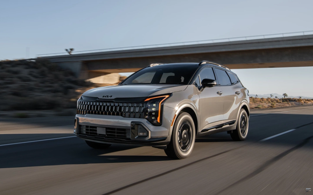 Рестайлинговый Kia Sportage доступен для покупки в России по цене 5,9 млн рублей