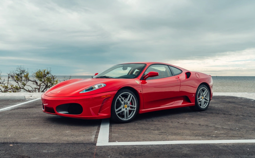 Суперкар Ferrari F430 Coupe, принадлежавший Дональду Трампу, выставлен на аукцион за $1 млн