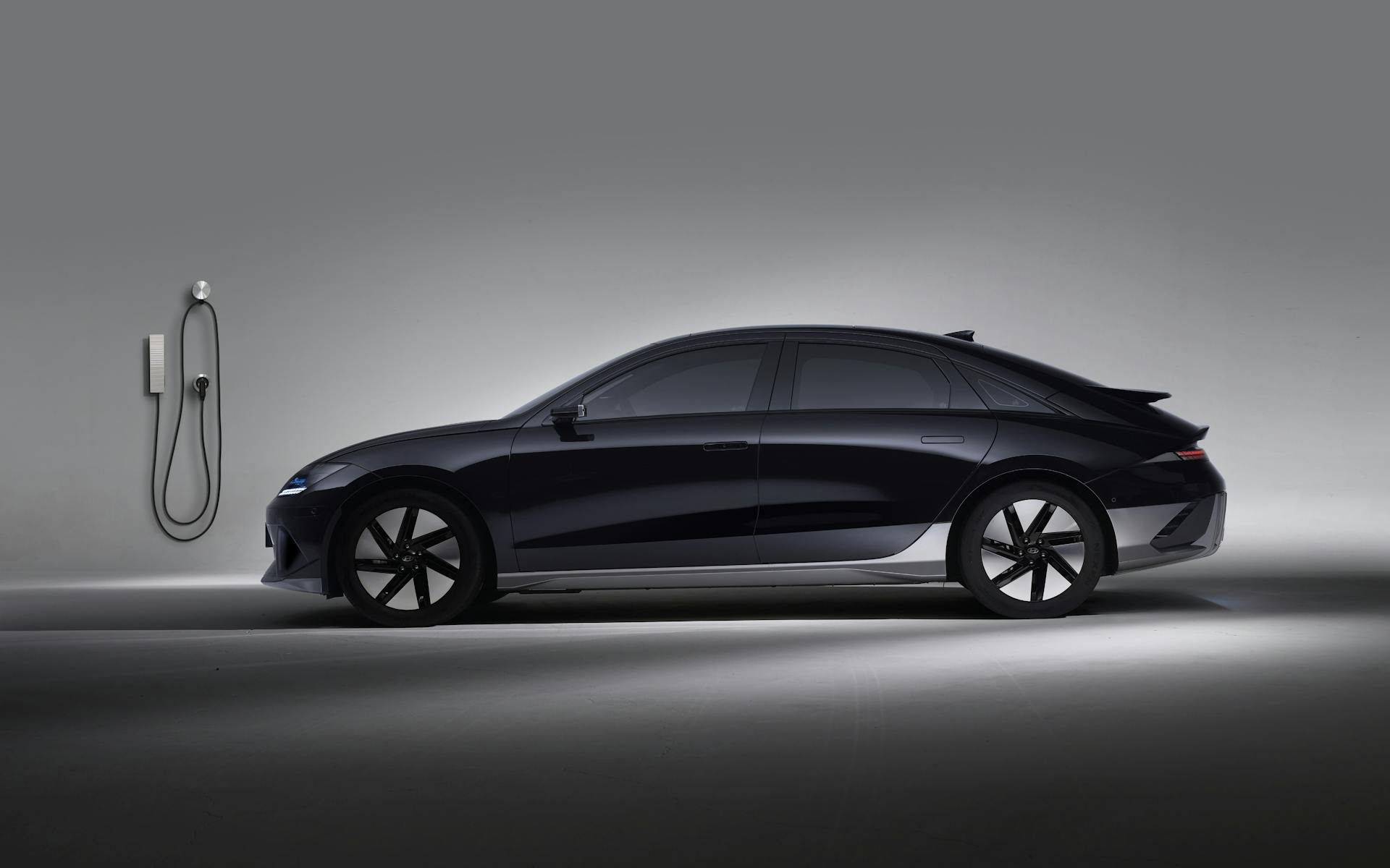 The Future of Cars: Electric and Hybrid Technologies