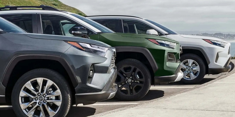 Toyota приостановила производство RAV4 из-за инцидента на заводе поставщика.