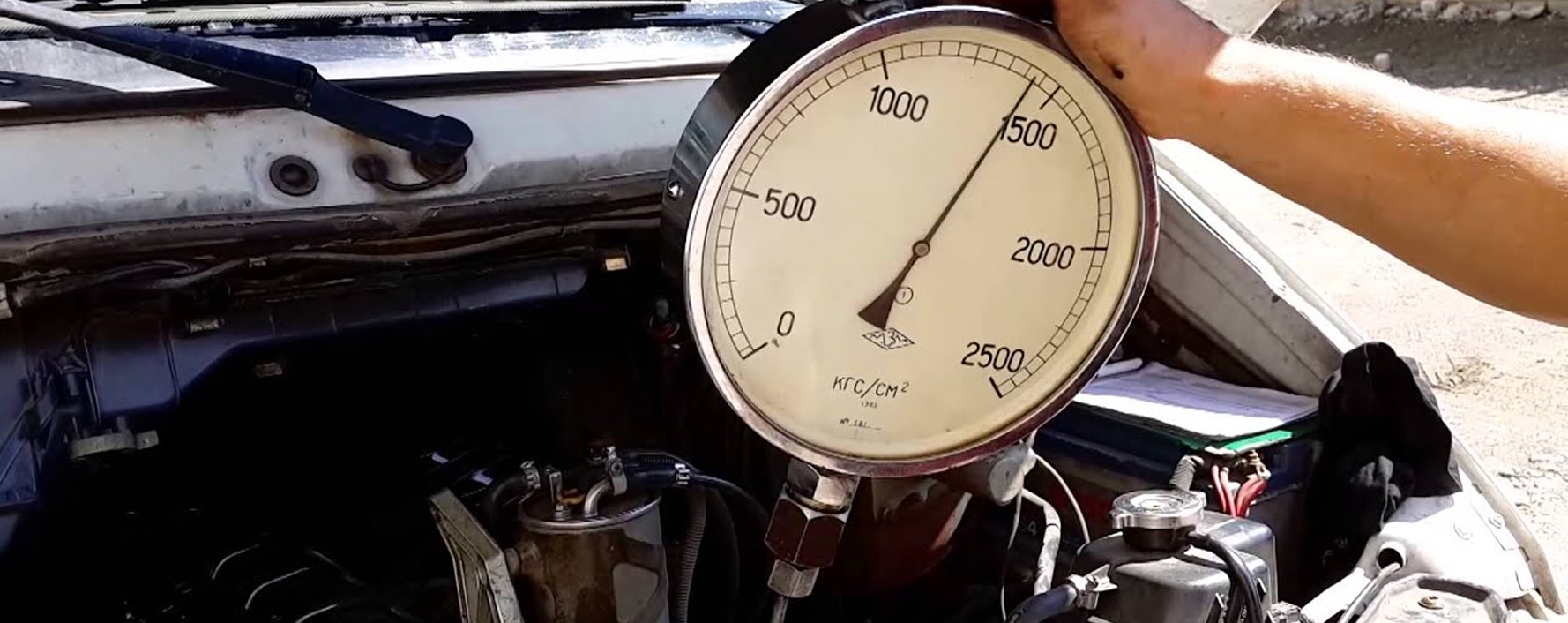 Как самостоятельно проверить давление топлива!