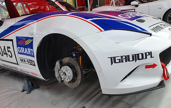 StopTech для Mazda MX-5