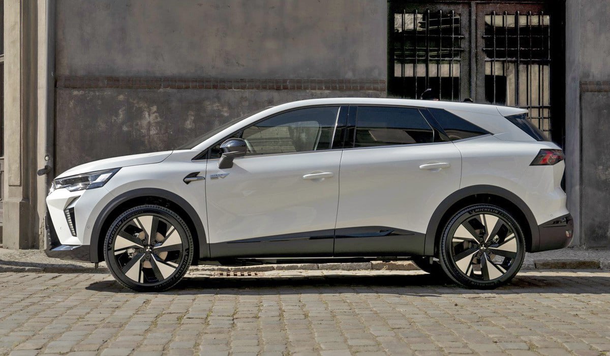Mitsubishi Grandis: Возрождение легенды в новом формате.