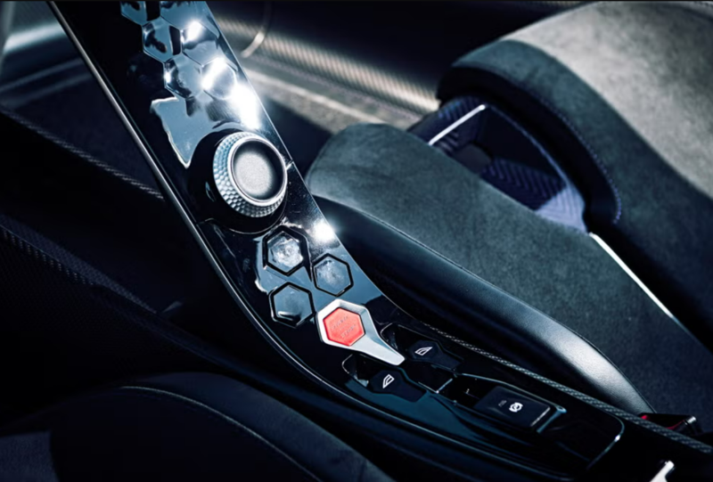 2025 lotus evija