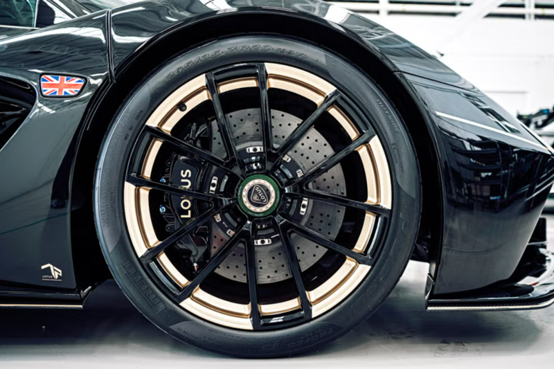 2025 lotus evija