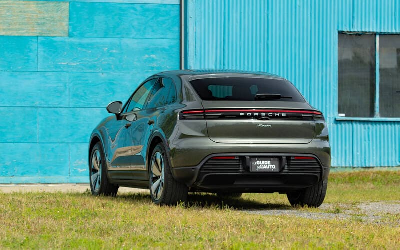Porsche Macan Electric 2026